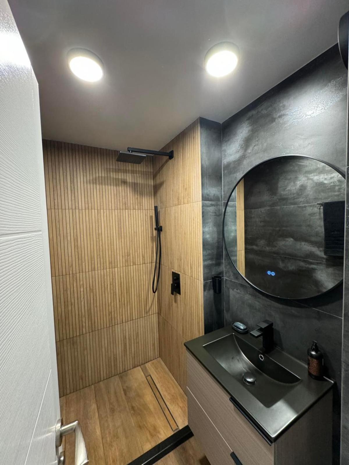 Seaview Lazur Apartment Burgas Exterior photo